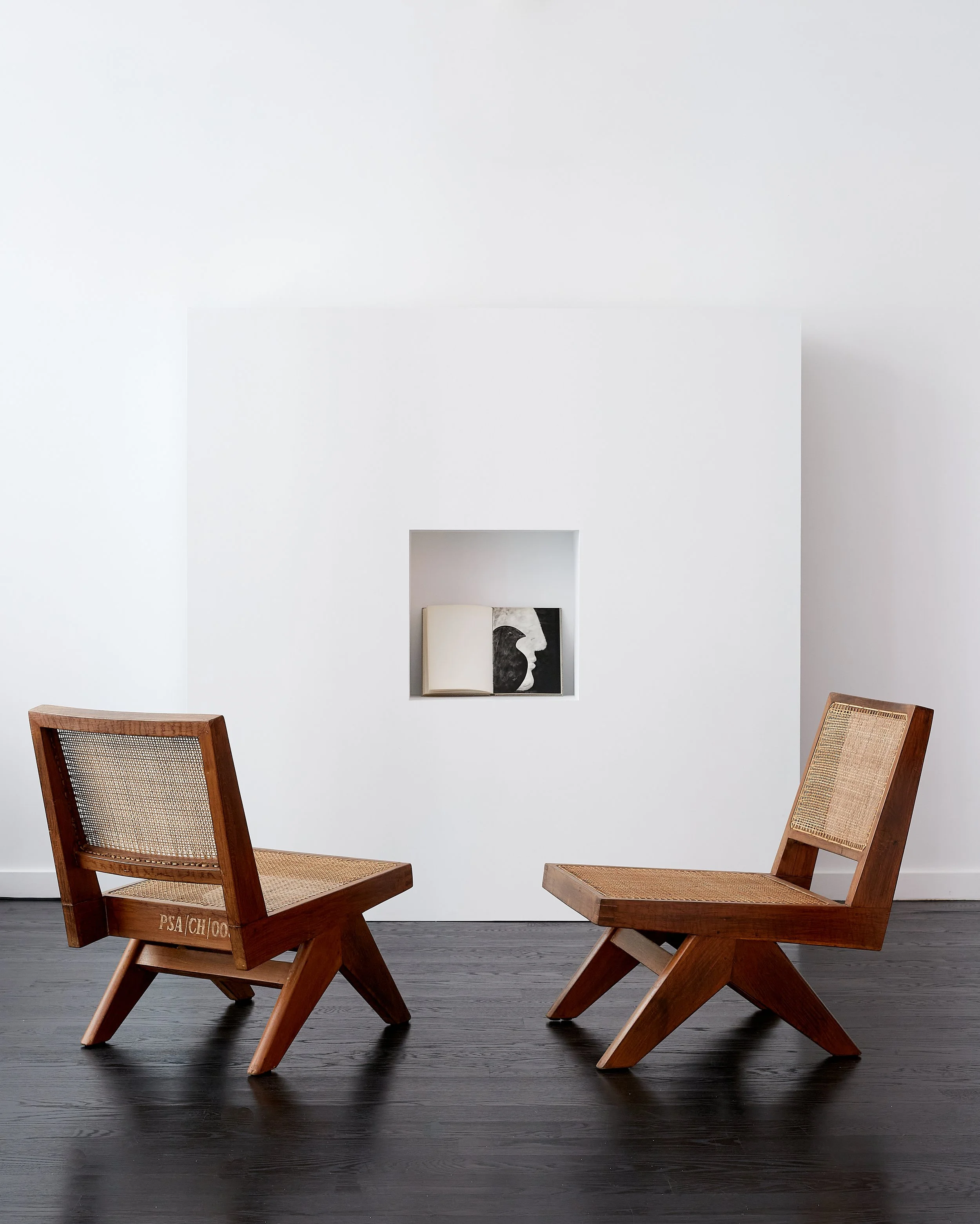 専用出品 Pierre Jeanneret Easy Chair リプロダクト Pierre Jeanneret Upholstered Easy Armchair | Object Embassy